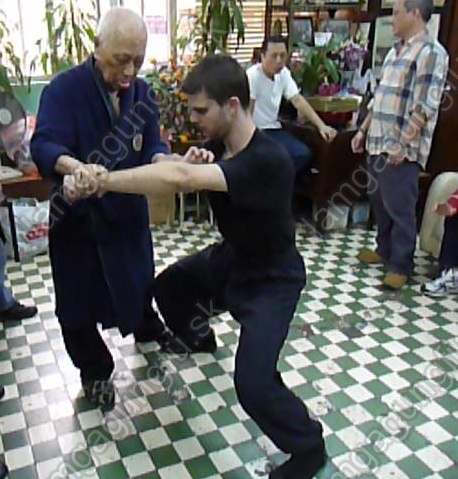 Veľmajster Lam Cho pri výuke